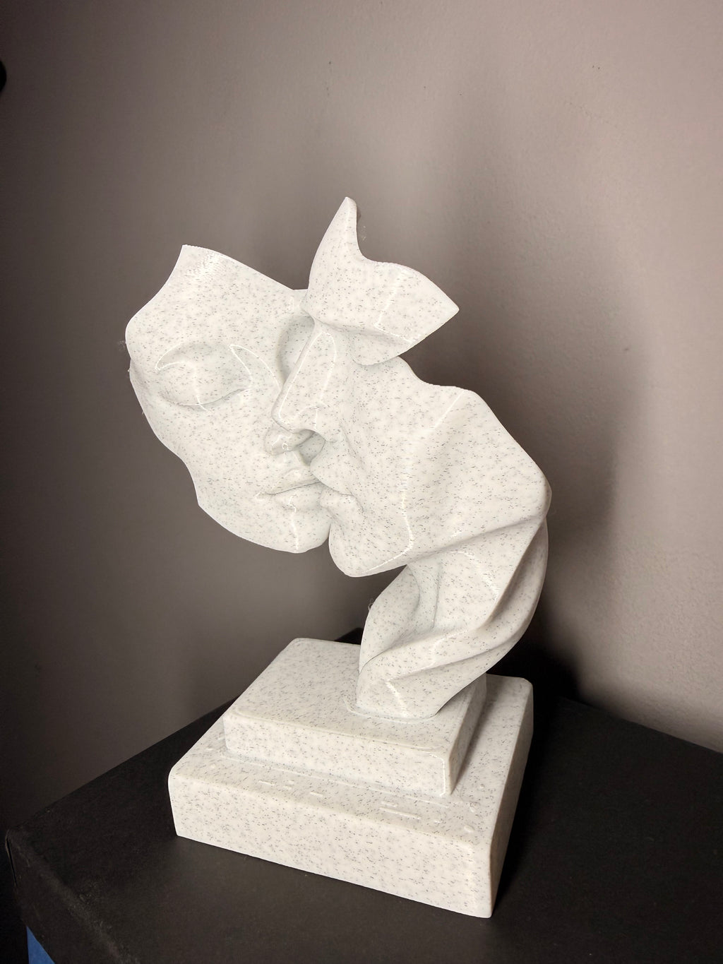 Marble Effect Figurine 15 cm – Premium 3D Printed Decorative Statue
